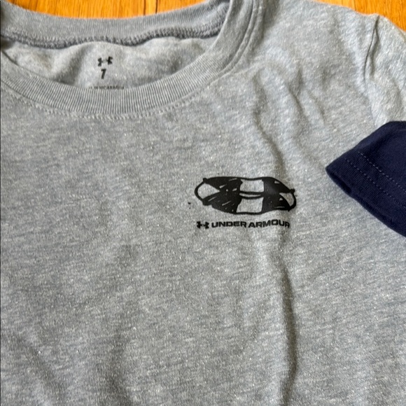 Under Armour Kids Gray and Navy Tee Set with Shorts - Picture 5 of 8
